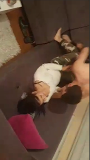 Bakire Liseli Kızı Eve Atıp Zorla Sikmeye Çalışıyor 9dk